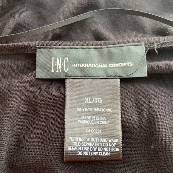 𝅺I-N-C Top - Picture 6 of 7